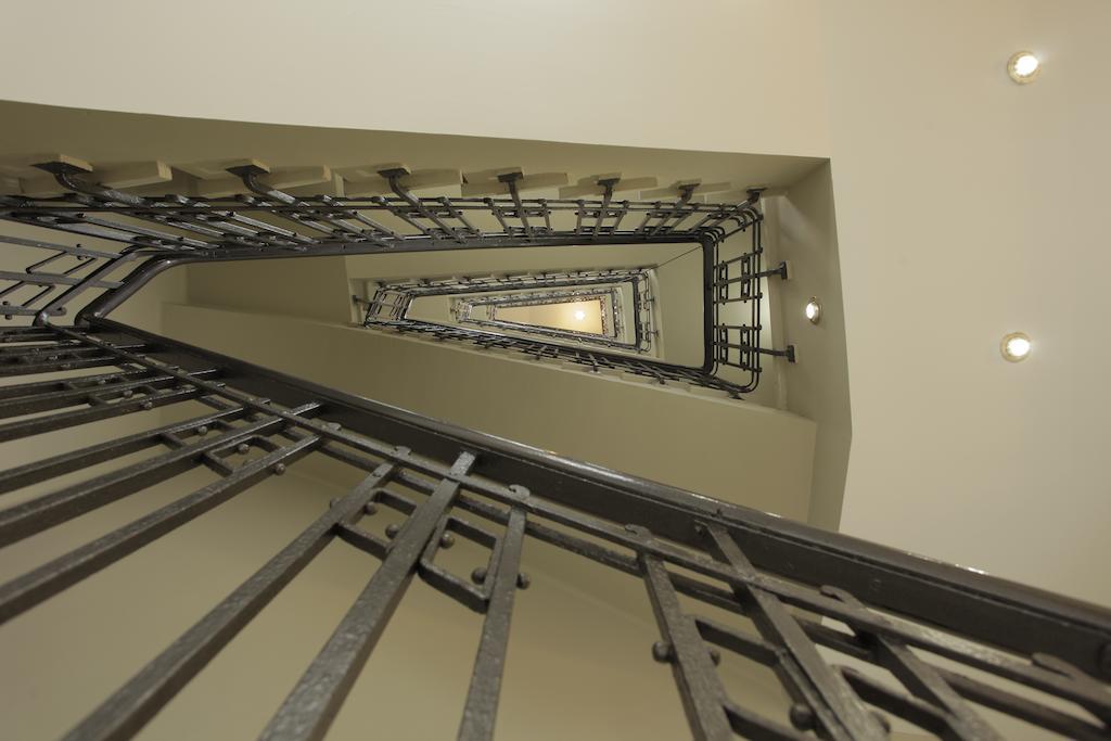 Hotel Rosal Oviedo Buitenkant foto