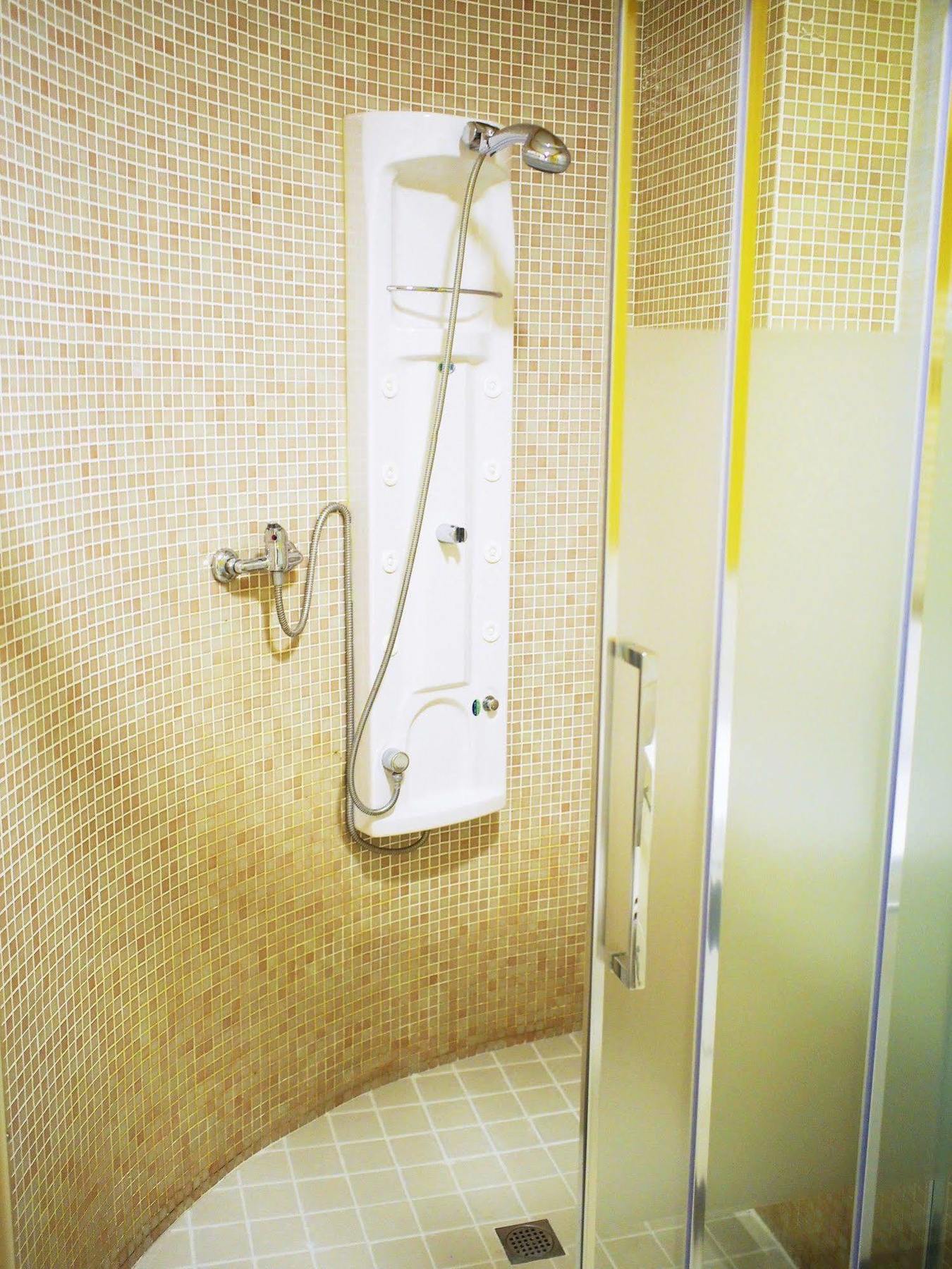 Hotel Rosal Oviedo Buitenkant foto